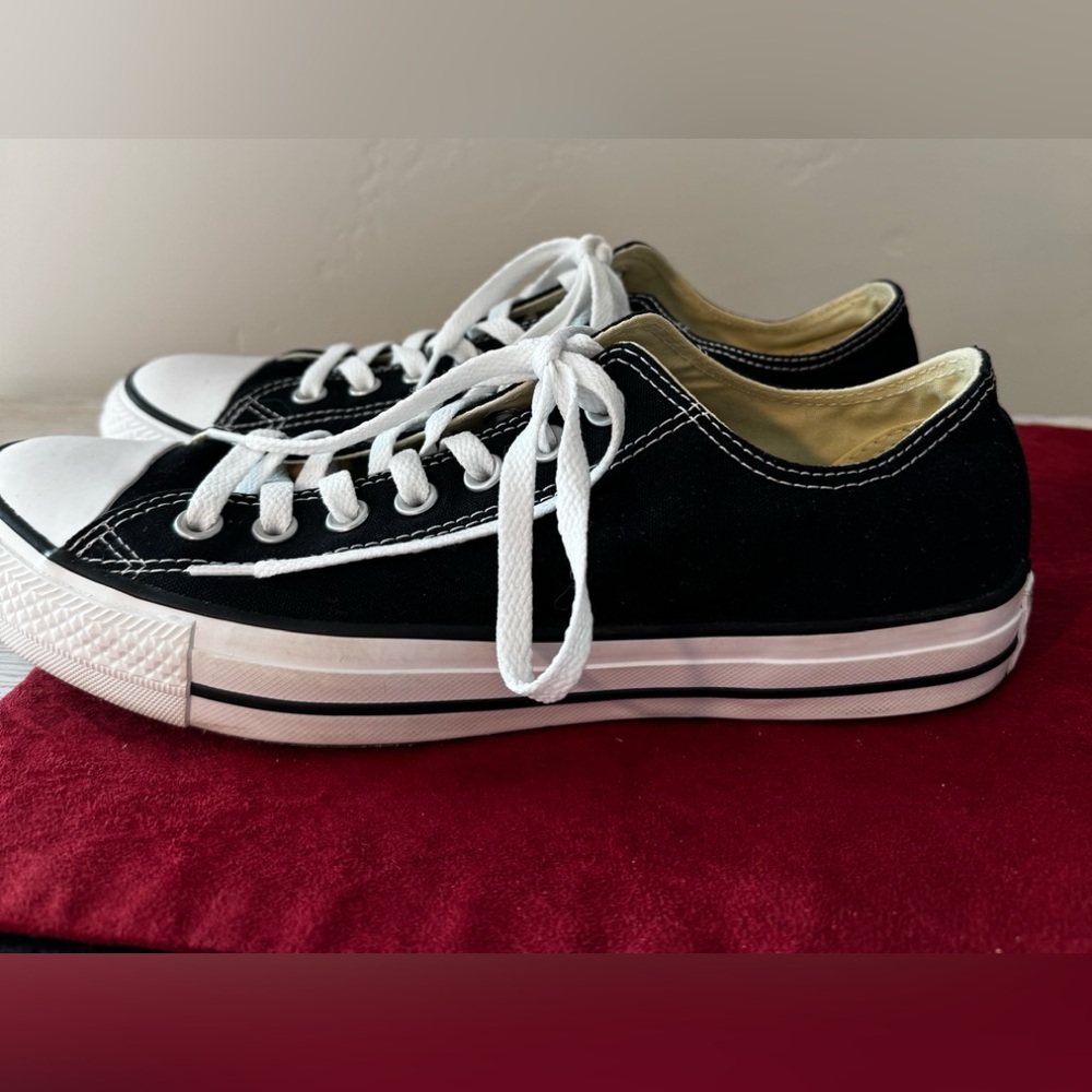 Converse - Picture 4 of 7